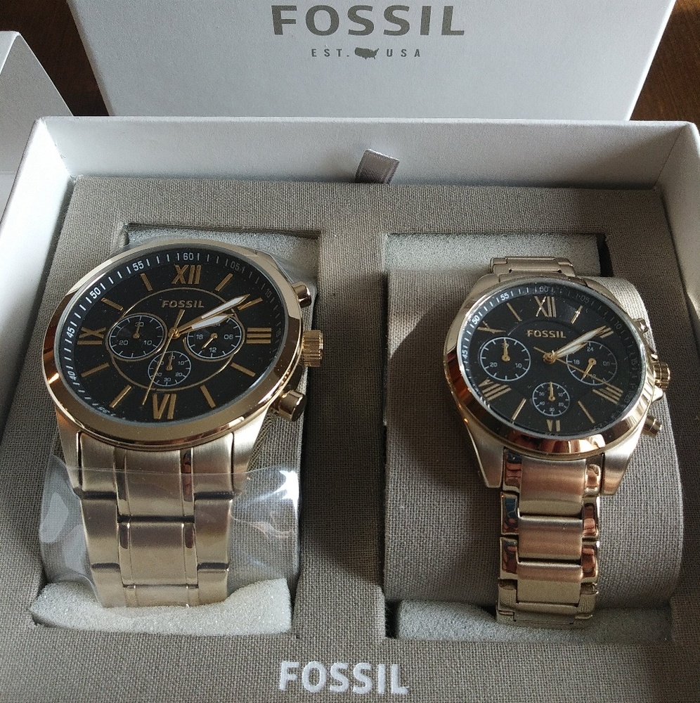 Fossil Couple Gift Set Chronograph Gold Watch - Picture 2 of 5